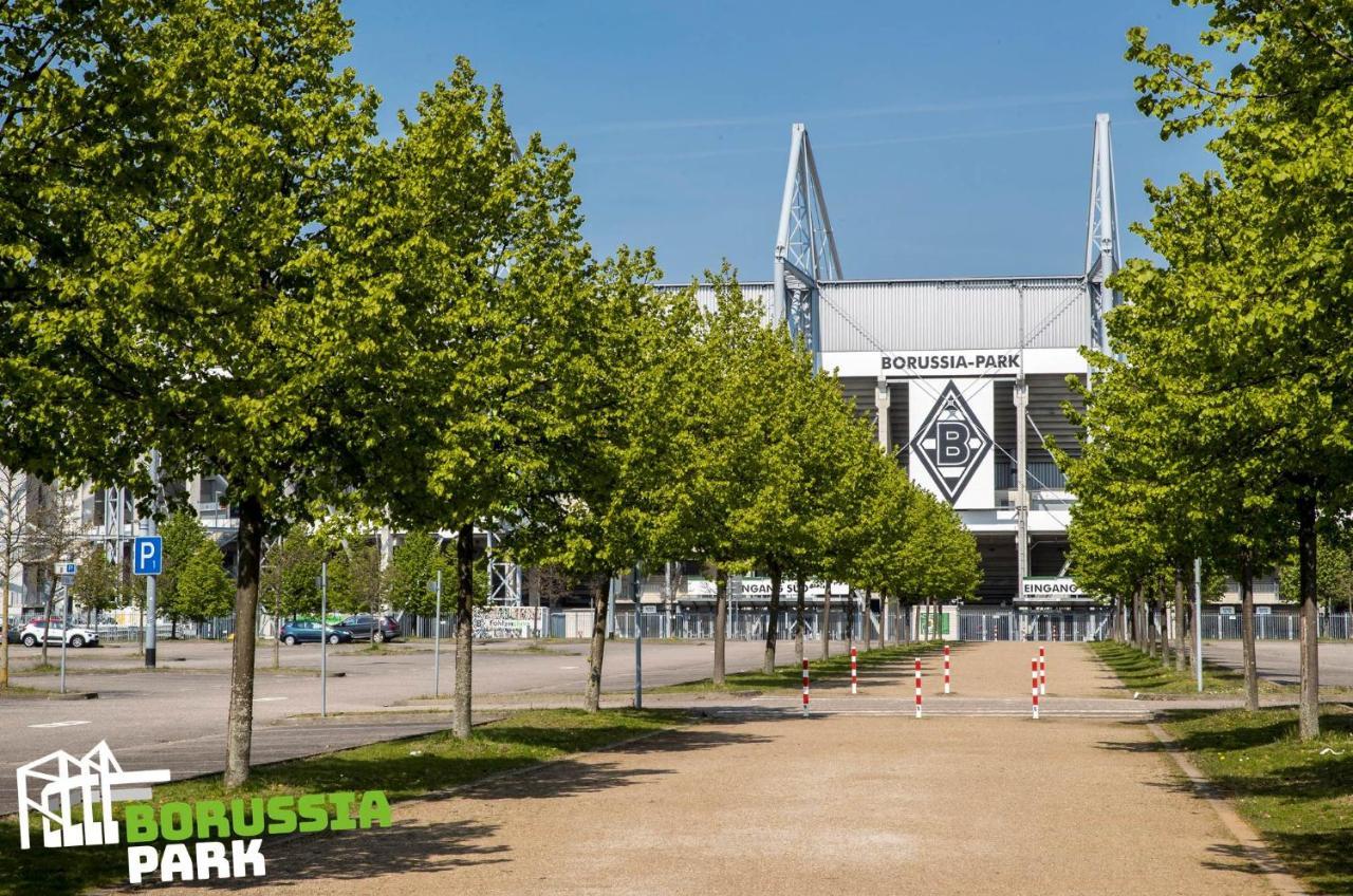H4 Hotel Moenchengladbach Im Borussia-Park Eksteriør bilde